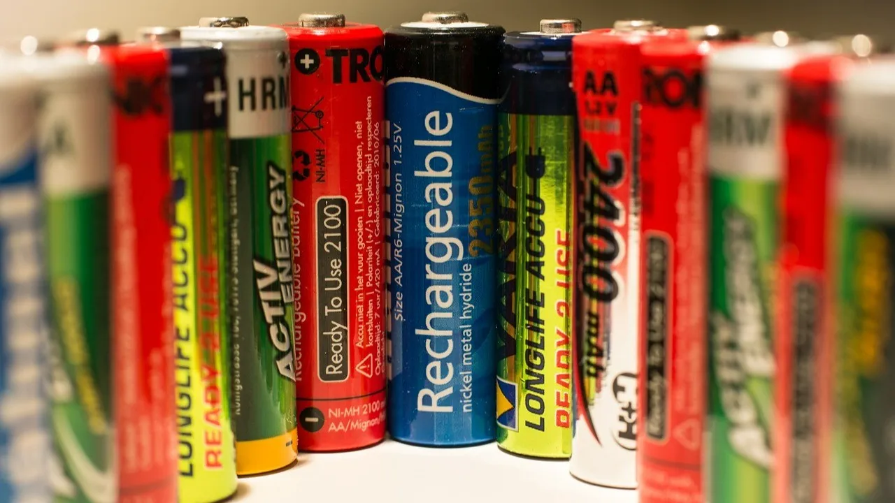 L'EMD è utilizzato nell'applicazione delle batterie